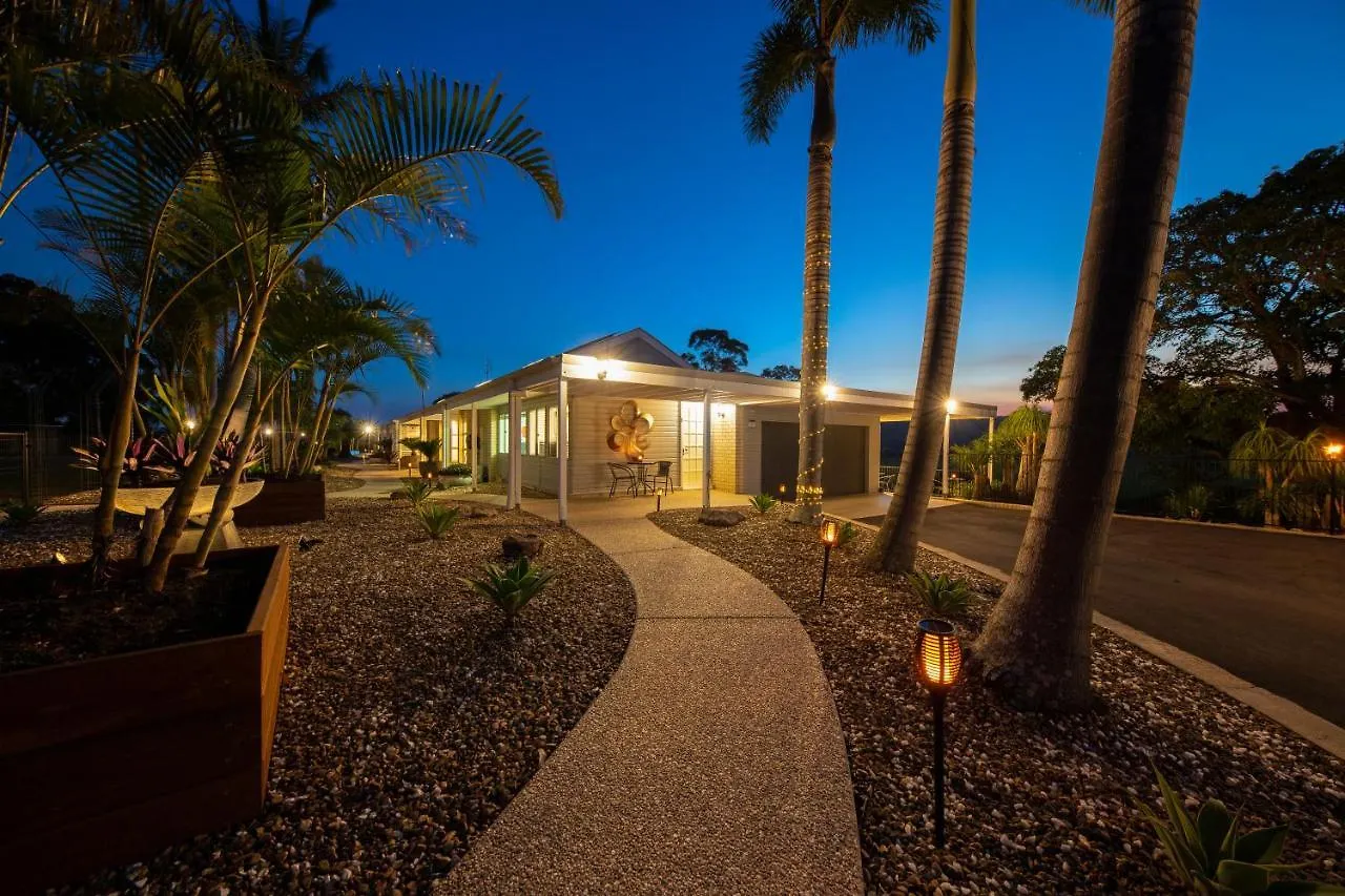 Belle Vue Manor Couples Retreat Apartment Maroochydore