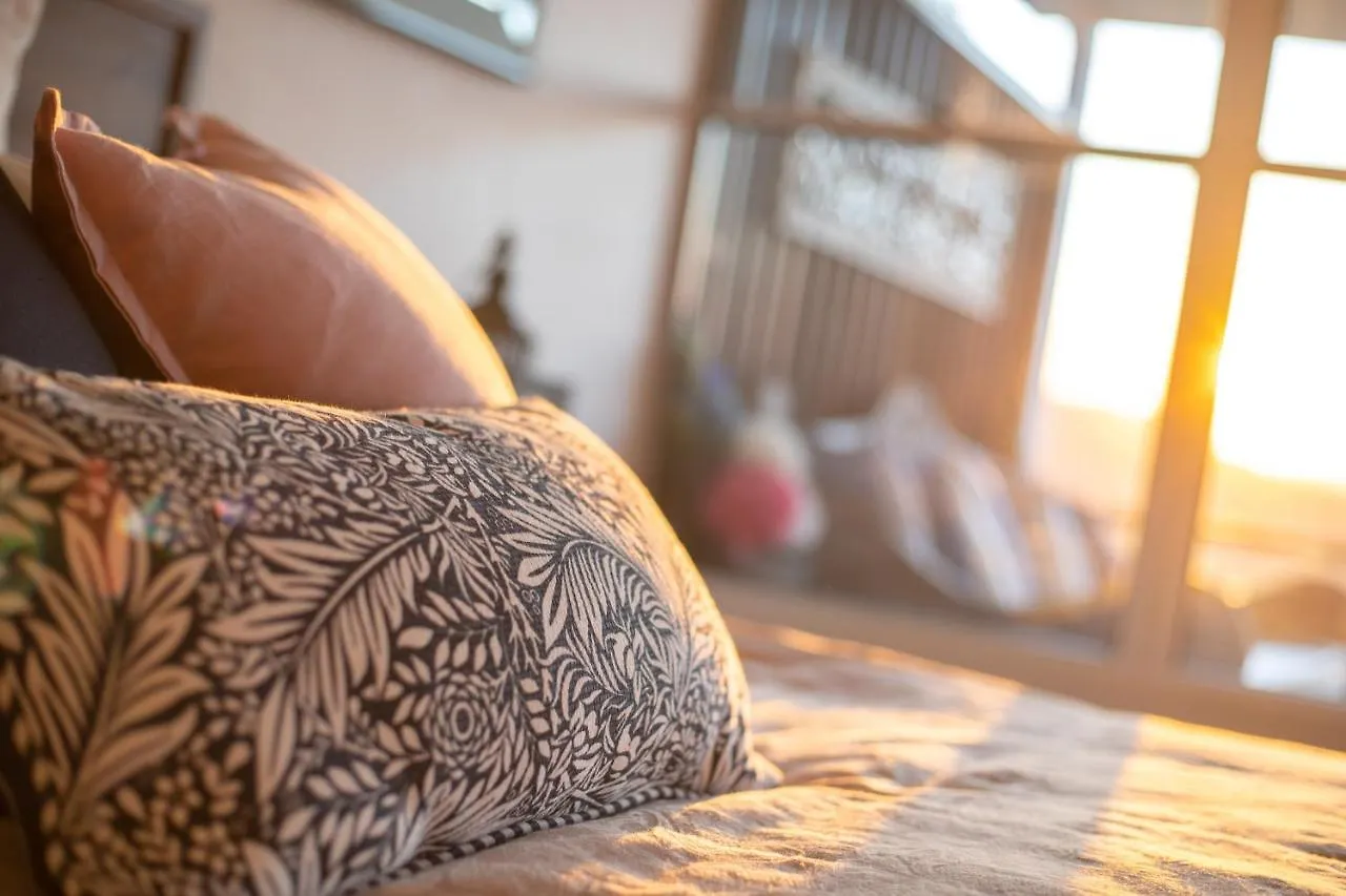 Belle Vue Manor Couples Retreat Apartment Maroochydore